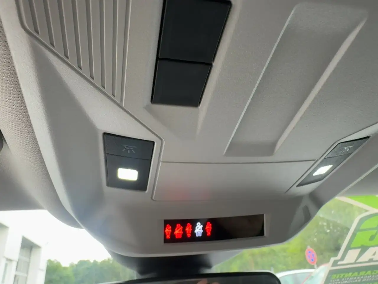 Opel Astra L 1.2 Edition LED/KlimaA/Ergo/SHZ/LHZ/PDC — معرض صور السيارة 21