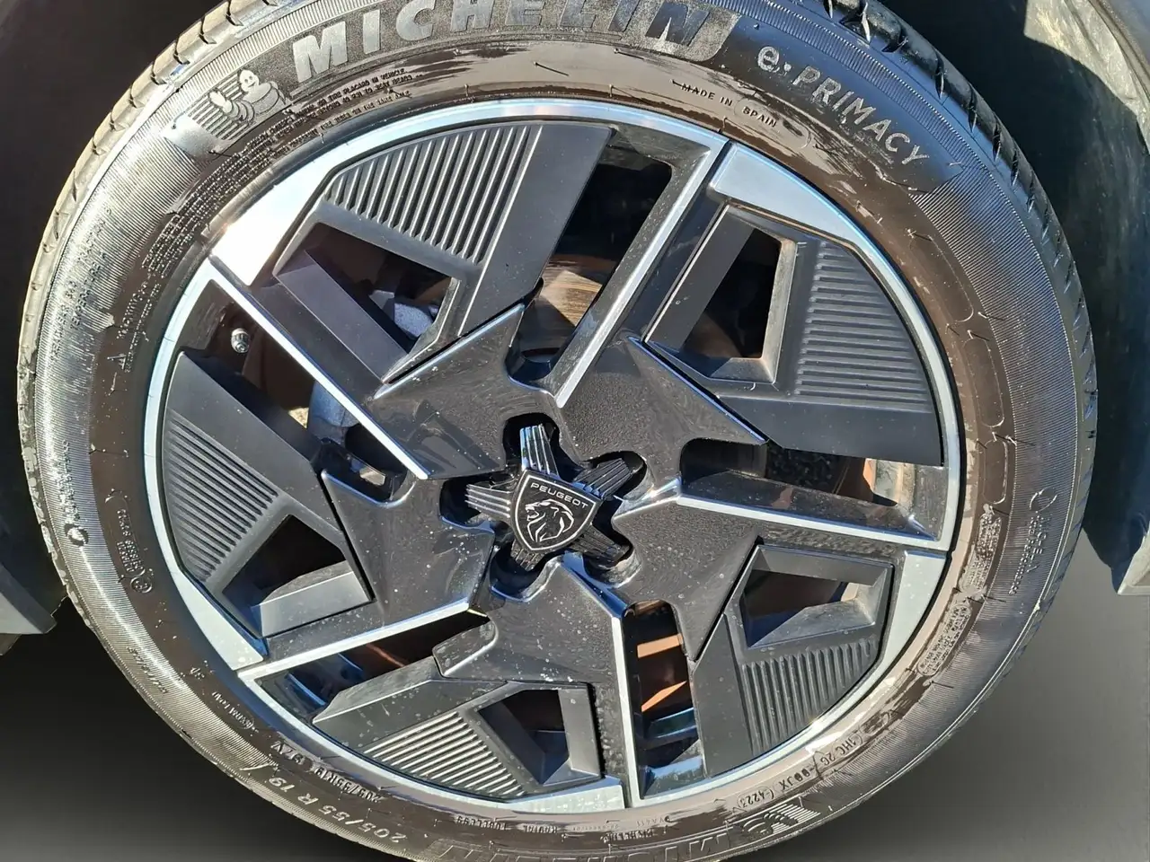 Peugeot 408 Peugeot 408 GT 130 EAT8 — Vehicle gallery 20