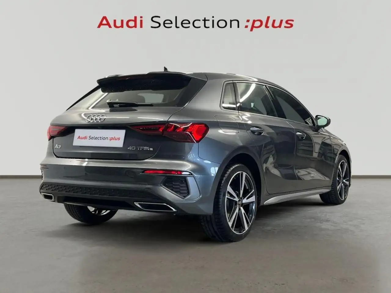 Audi A3 Sportback Genuine 40 TFSI e 150kW S tron — Galerie du véhicule 7