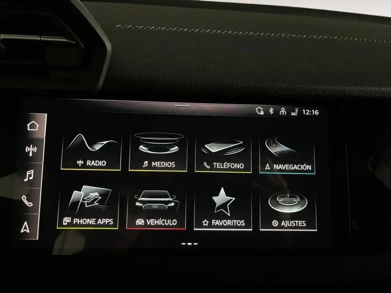 Audi A3 Sportback Genuine 40 TFSI e 150kW S tron — Galerie du véhicule 29