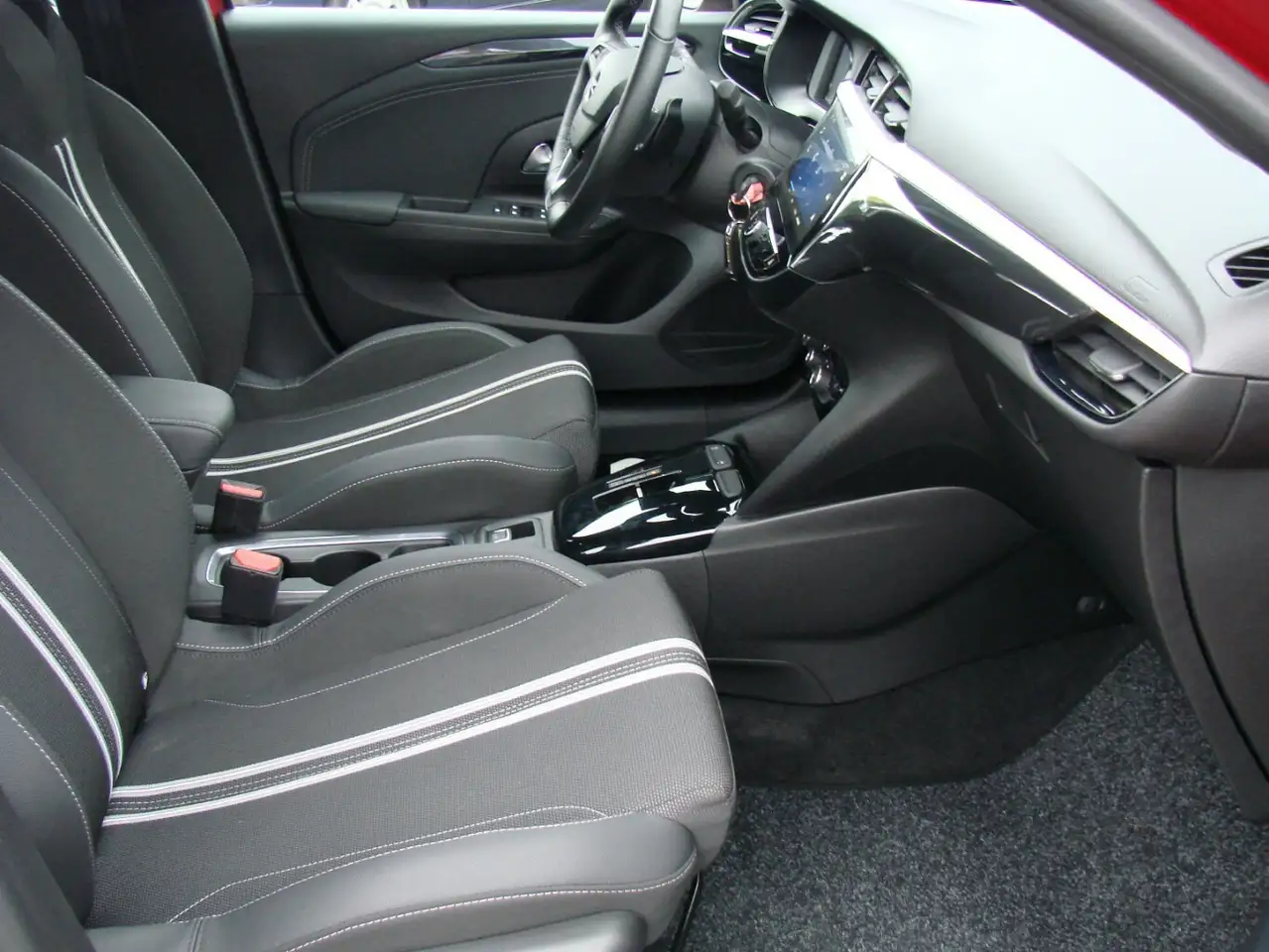Opel Corsa 1.2 Turbo GS -Line LED Tech-Paket Kamera — Galerie du véhicule 19