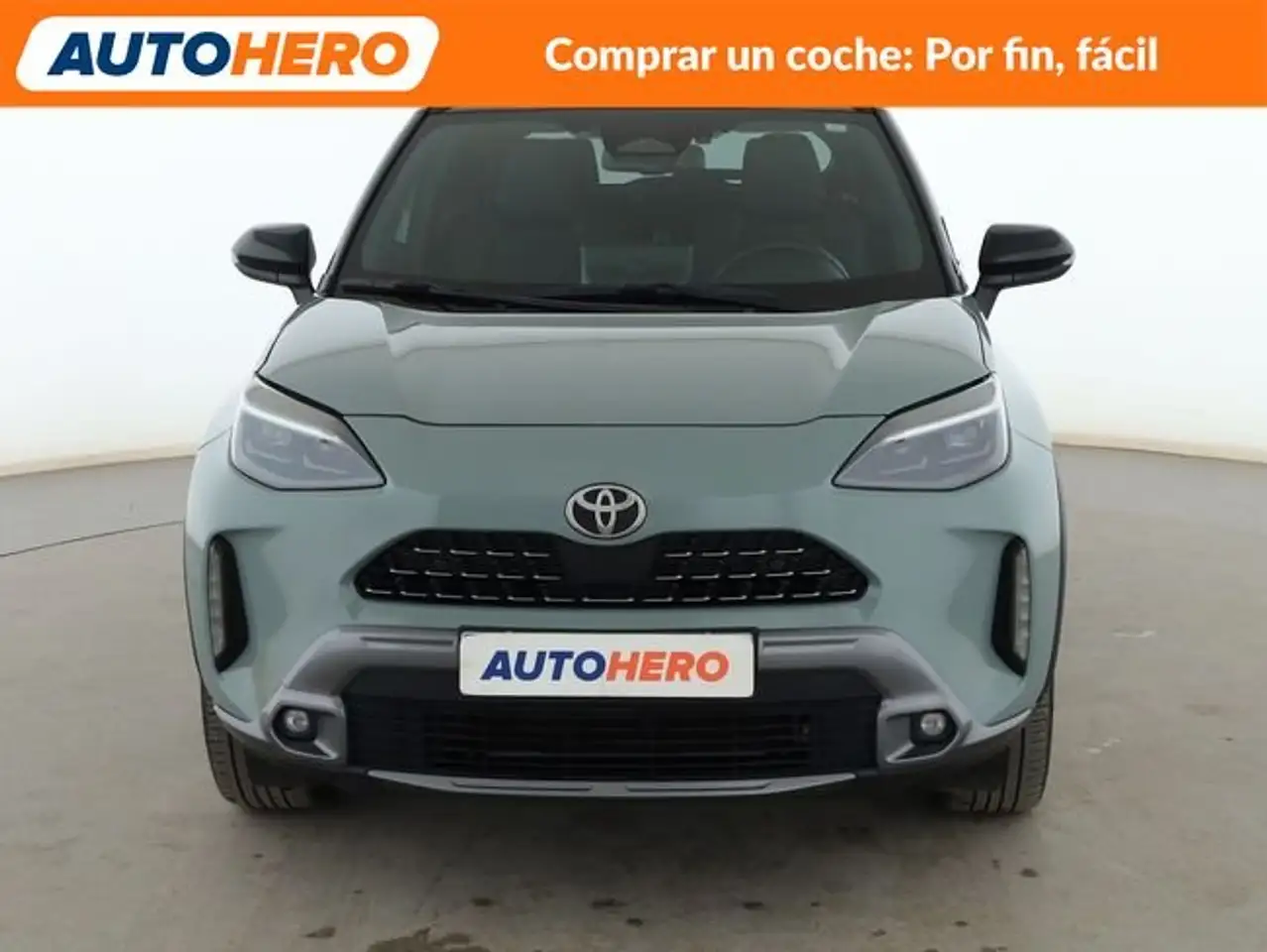 Toyota Yaris Cross 1.5 Hybrid AWD-i Premiere Edition — Galería del vehículo 9