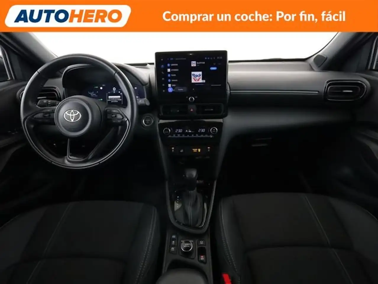 Toyota Yaris Cross 1.5 Hybrid AWD-i Premiere Edition — Galería del vehículo 13