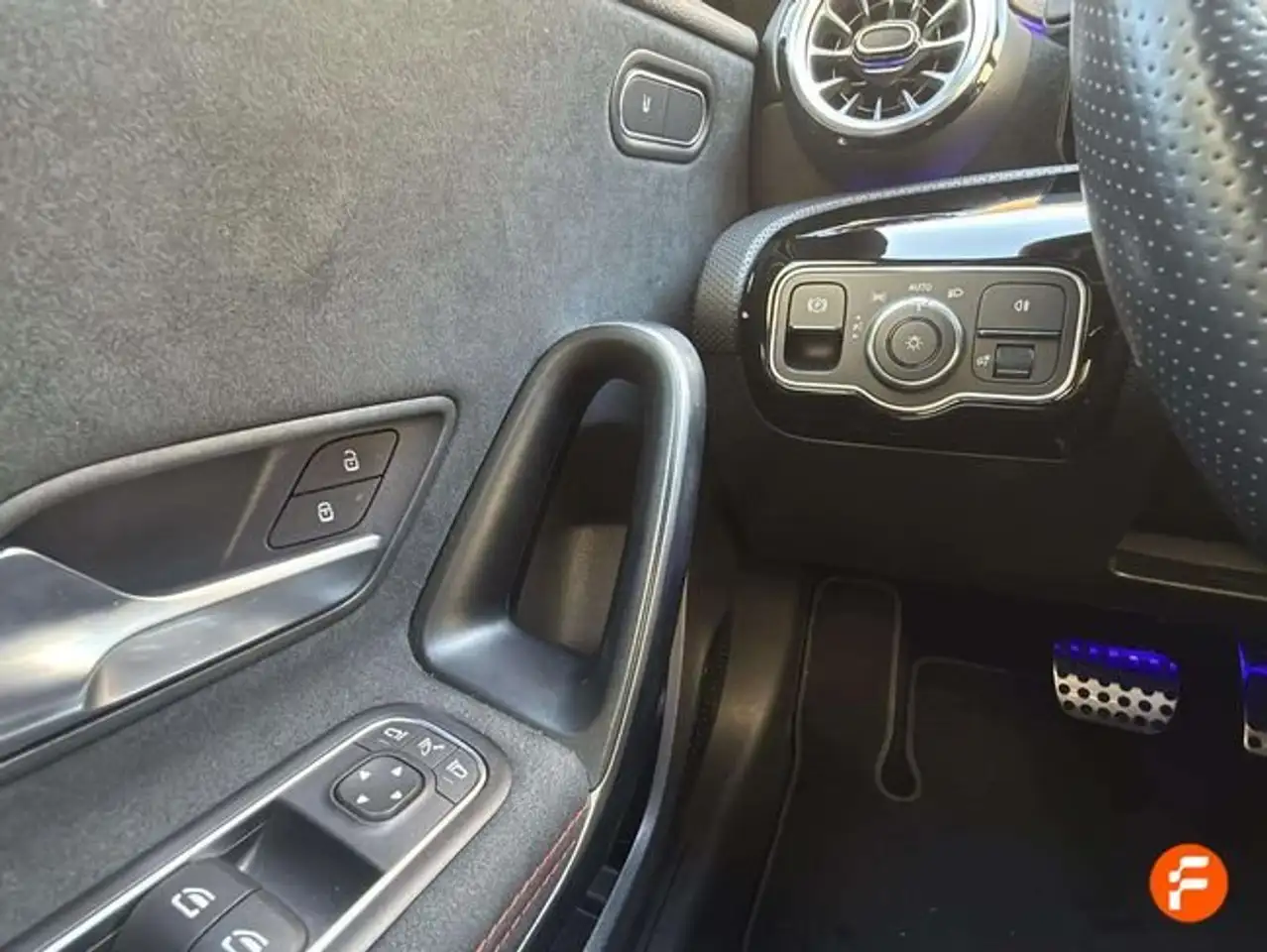 Mercedes-Benz A 200 d — Vehicle gallery 16