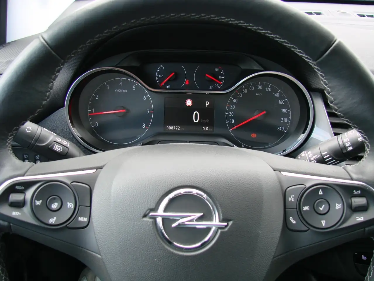 Opel Crossland X 1.2 Turbo Elegance LED Tempomat Kamera180º — معرض صور السيارة 10