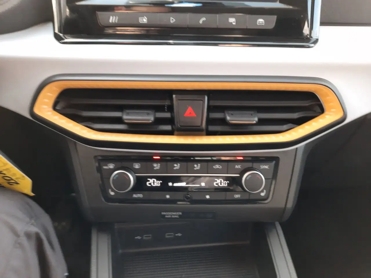 SEAT Ibiza Style 95 PS Schalter Sondermodell — Galerie du véhicule 14