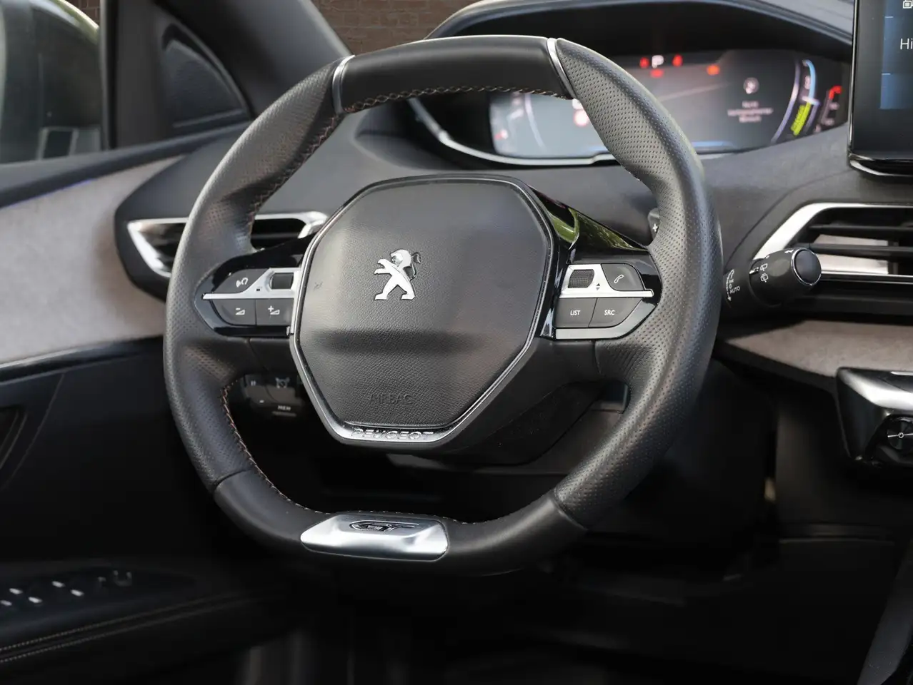 Peugeot 3008 GT Hybrid — Vehicle gallery 11