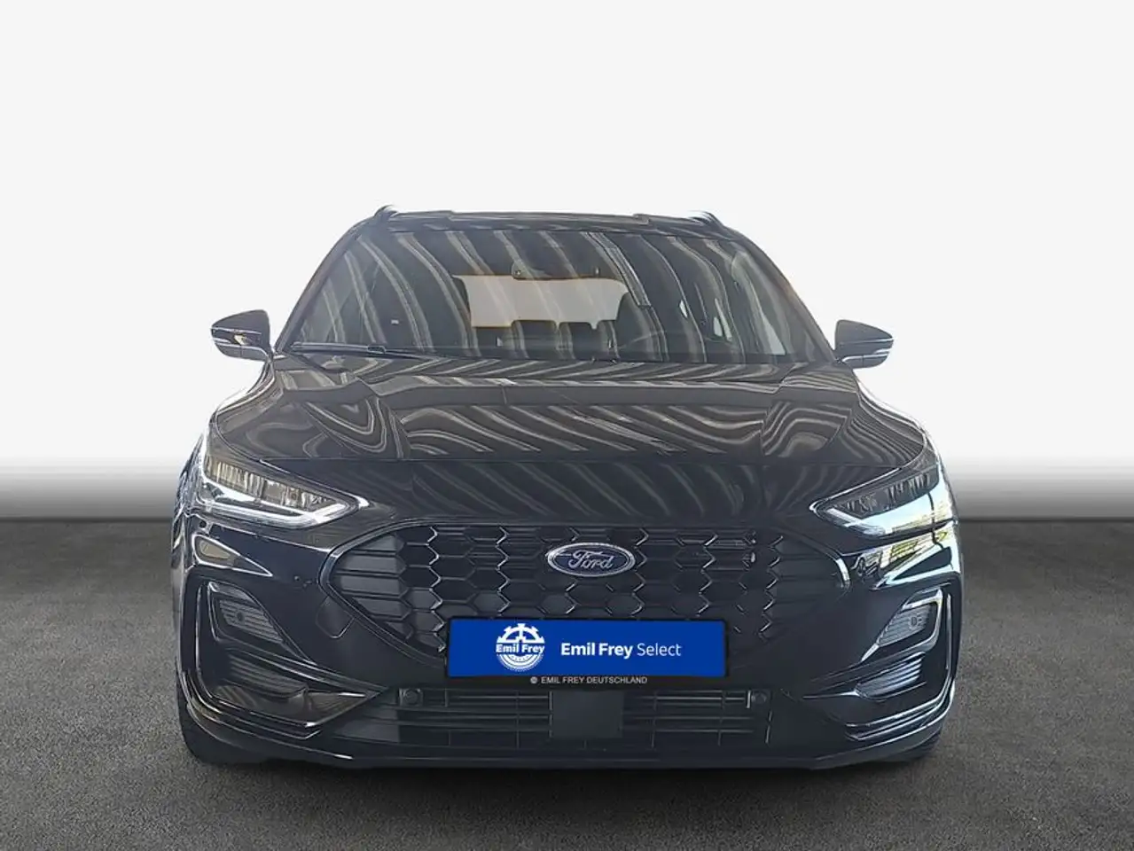 Ford Focus Turnier 1.0 EcoBoost Hybrid ST-LINE X — معرض صور السيارة 3