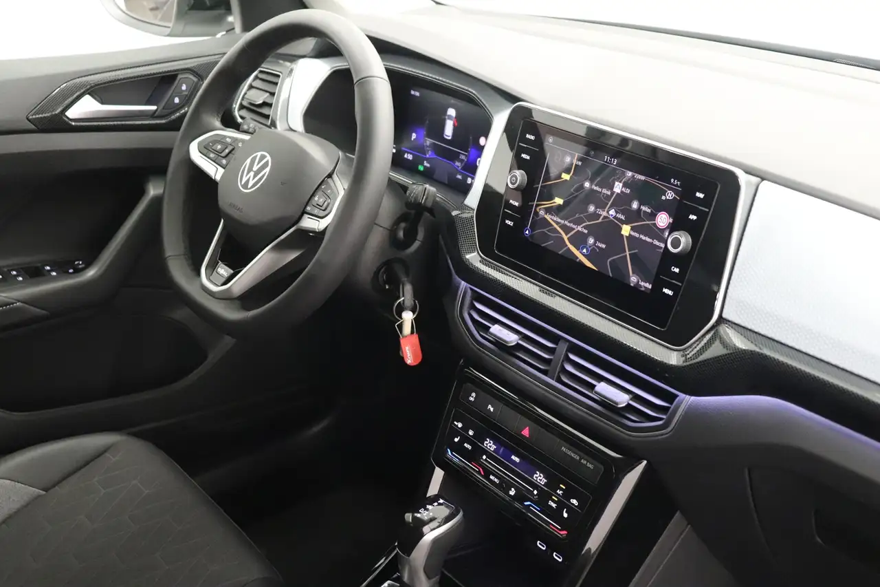 Volkswagen T-Cross Life 1.0 l TSI DSG #KLIMA#LED#NAVI — معرض صور السيارة 17