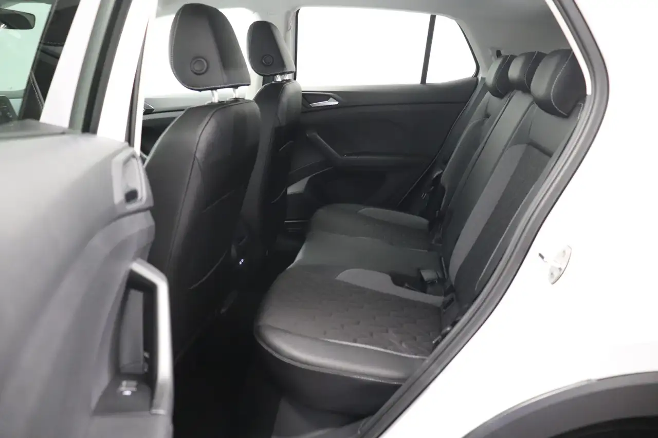 Volkswagen T-Cross Life 1.0 l TSI DSG #KLIMA#LED#NAVI — معرض صور السيارة 19