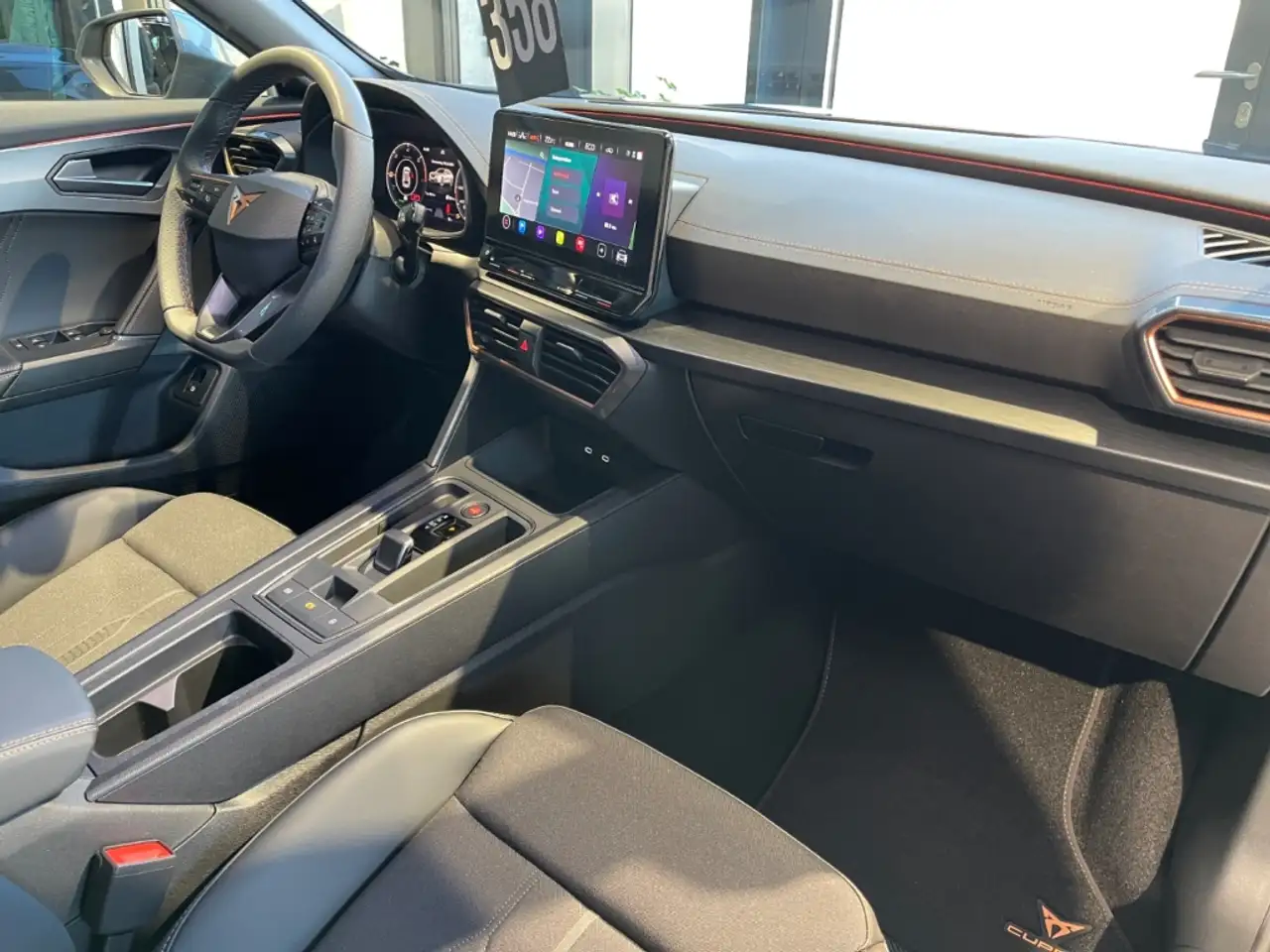 CUPRA Formentor 1.4 e-Hybrid DSG Navi ACC PDC Shz LED 19Alu — Vehicle gallery 7