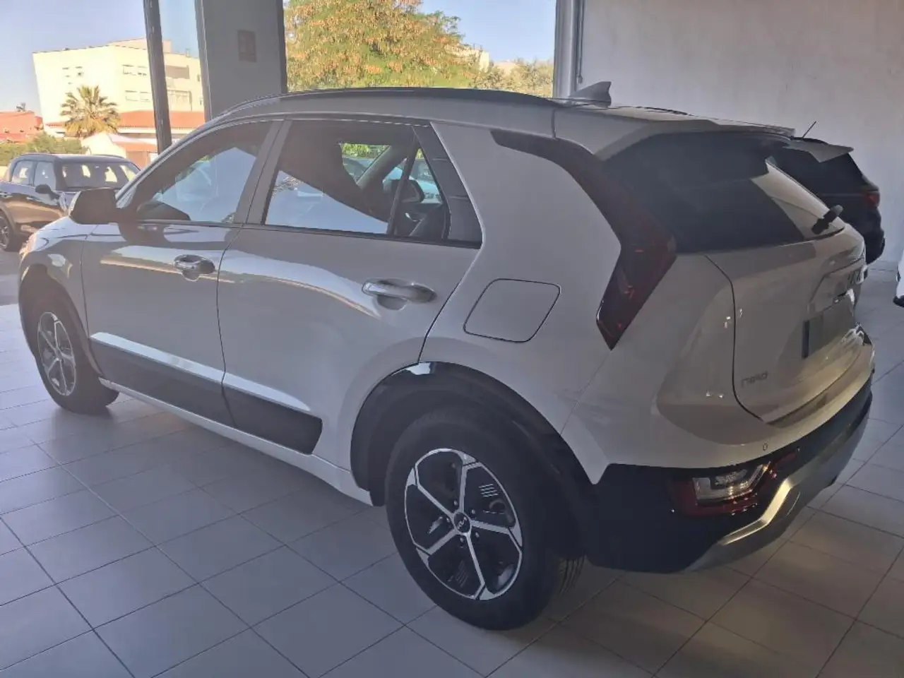 Kia Niro 1.6 GDI HEV DRIVE 5P — Vehicle gallery 2