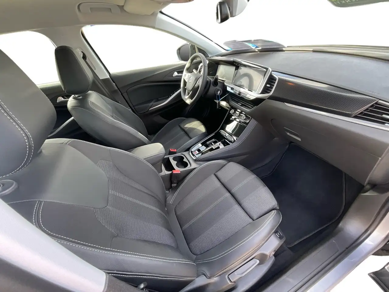 Opel Grandland 1.2 Turbo GS Line 2xKlima AHK — Galerie du véhicule 16