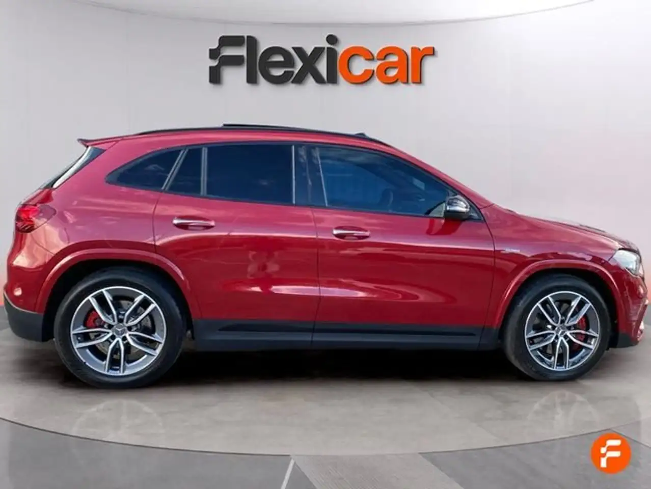 Mercedes-Benz GLA 35 AMG Mercedes-AMG 4MATIC — Vehicle gallery 4
