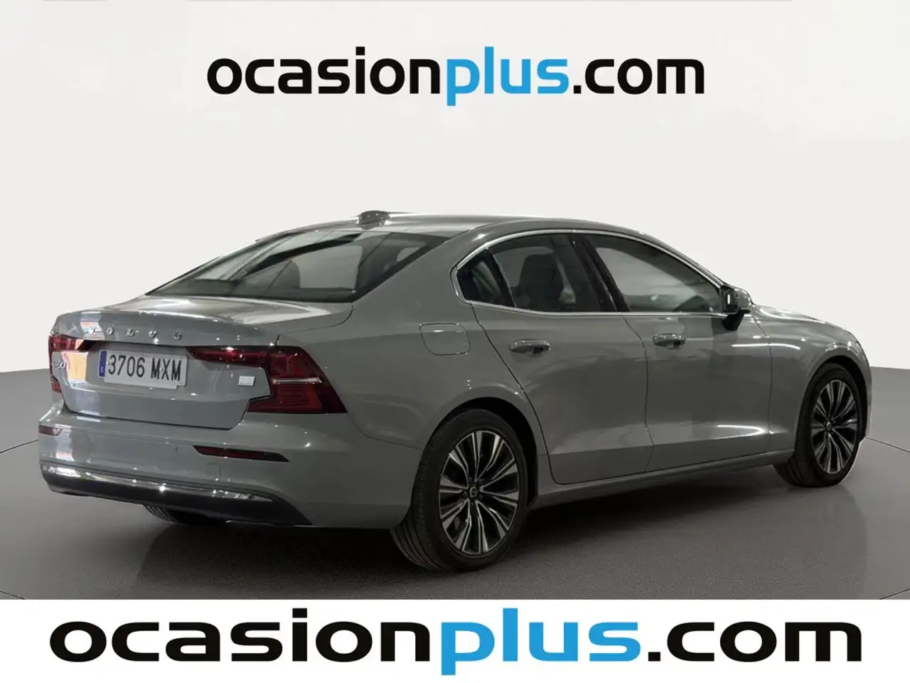 Volvo S60 T8 Plus — معرض صور السيارة 4