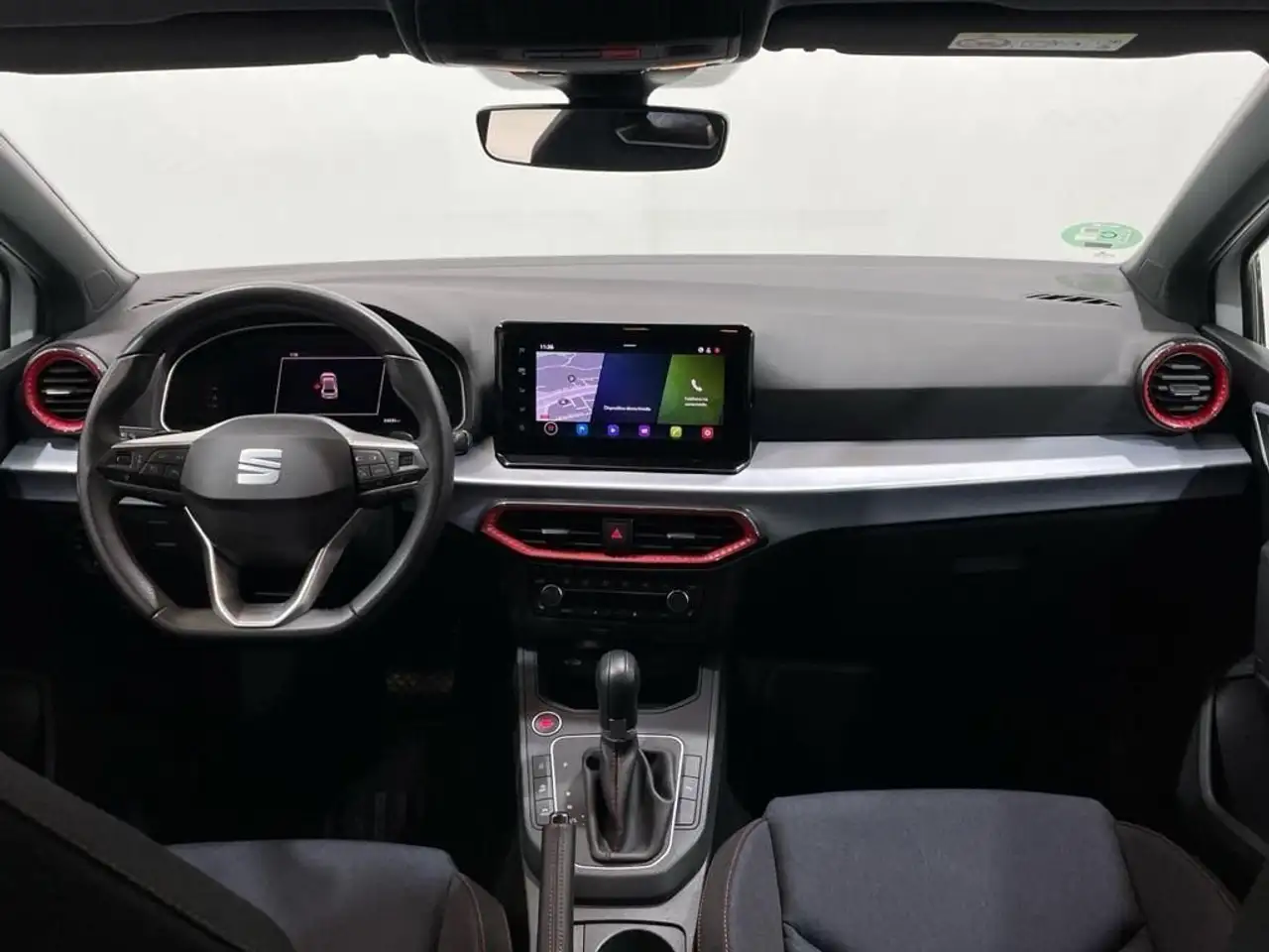 SEAT Ibiza 1.5 TSI S&S FR Salta DSG 150 — Vehicle gallery 4