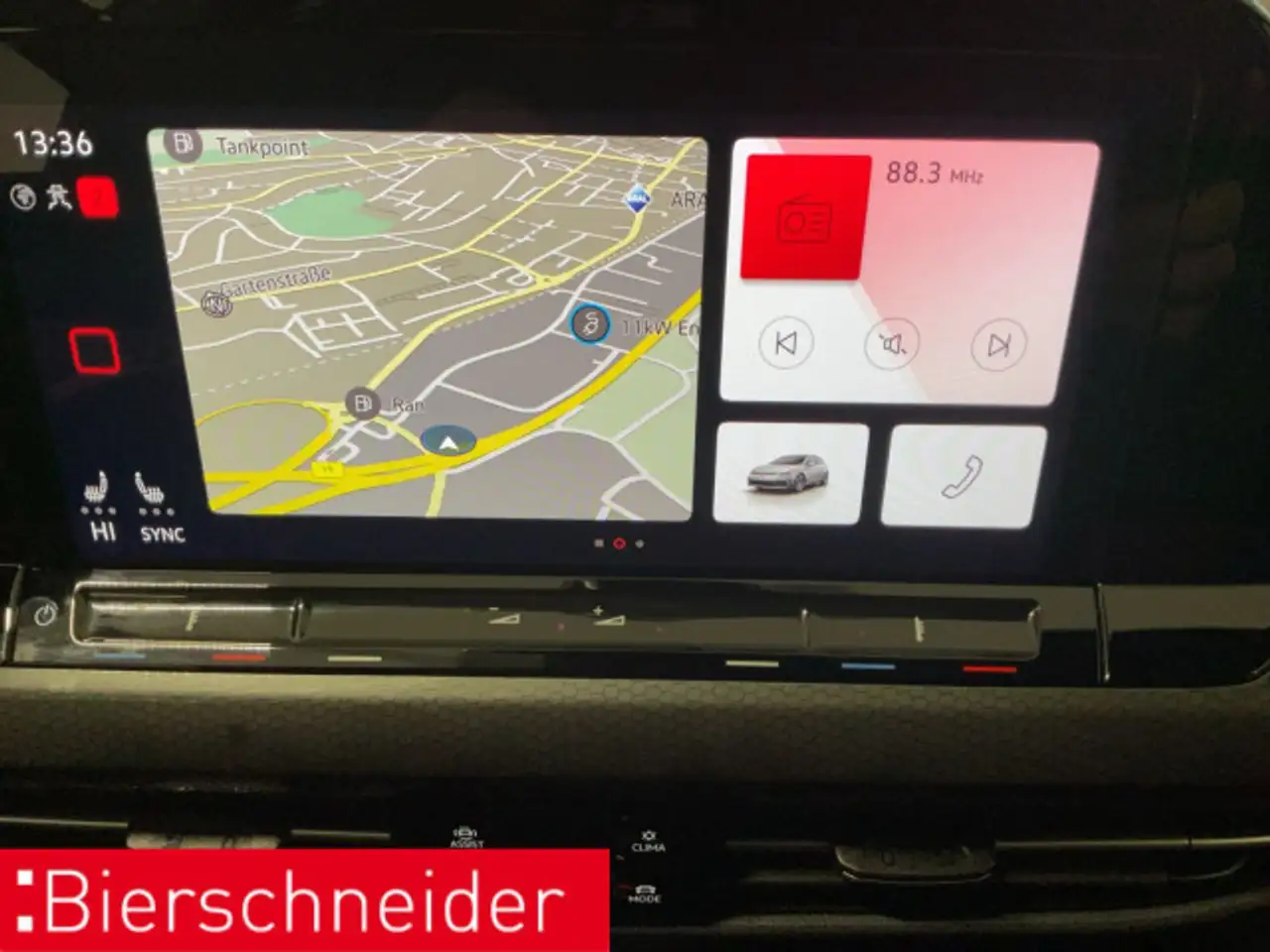 Volkswagen Golf GTI Golf 8 GTI 2.0 TSI DSG 18 AHK MATRIX STAND — معرض صور السيارة 18