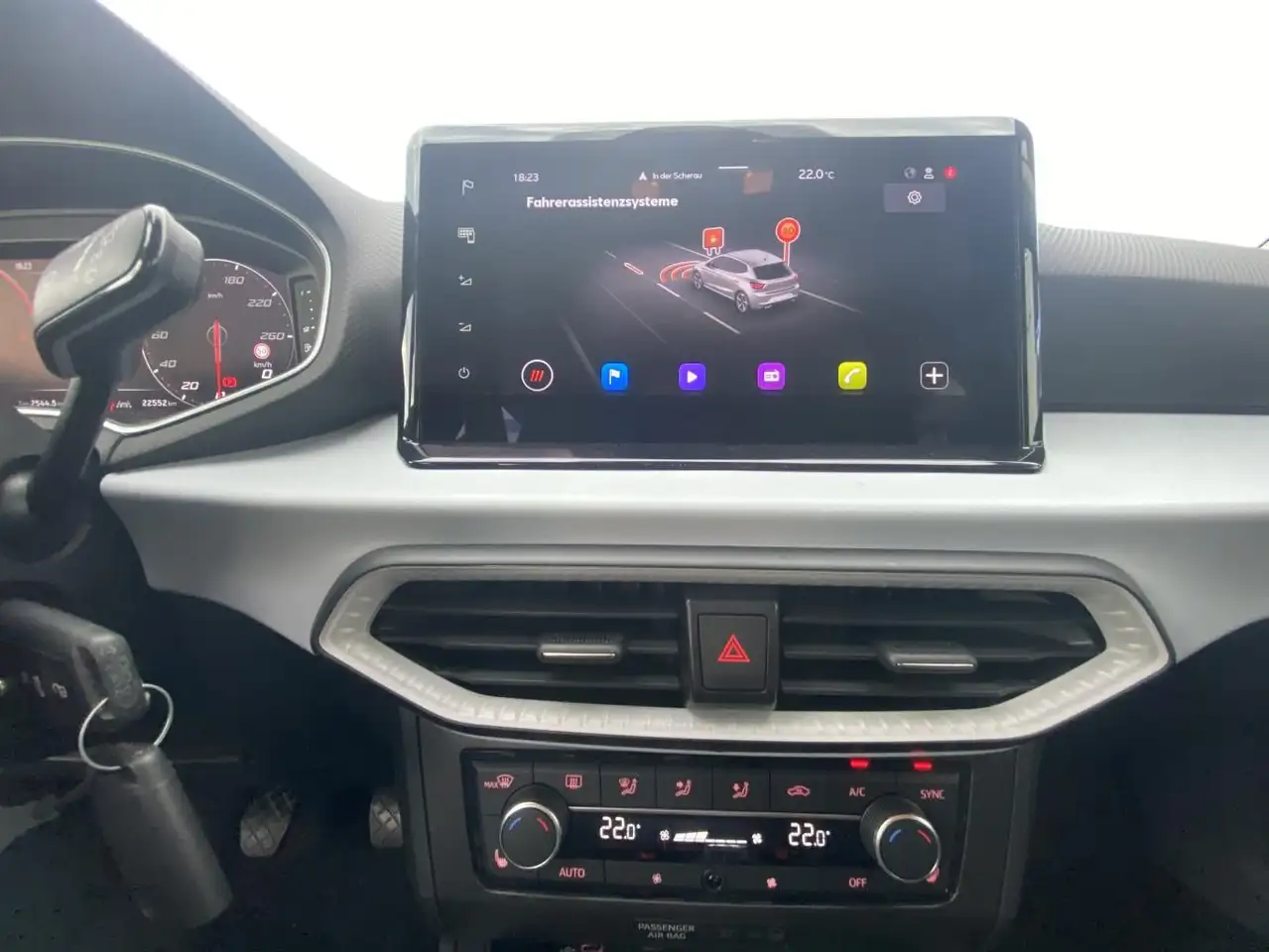 SEAT Ibiza 1.0 TSI Style 16"+FULL-LINK+VIRTUAL-COCKPI — Vehicle gallery 14