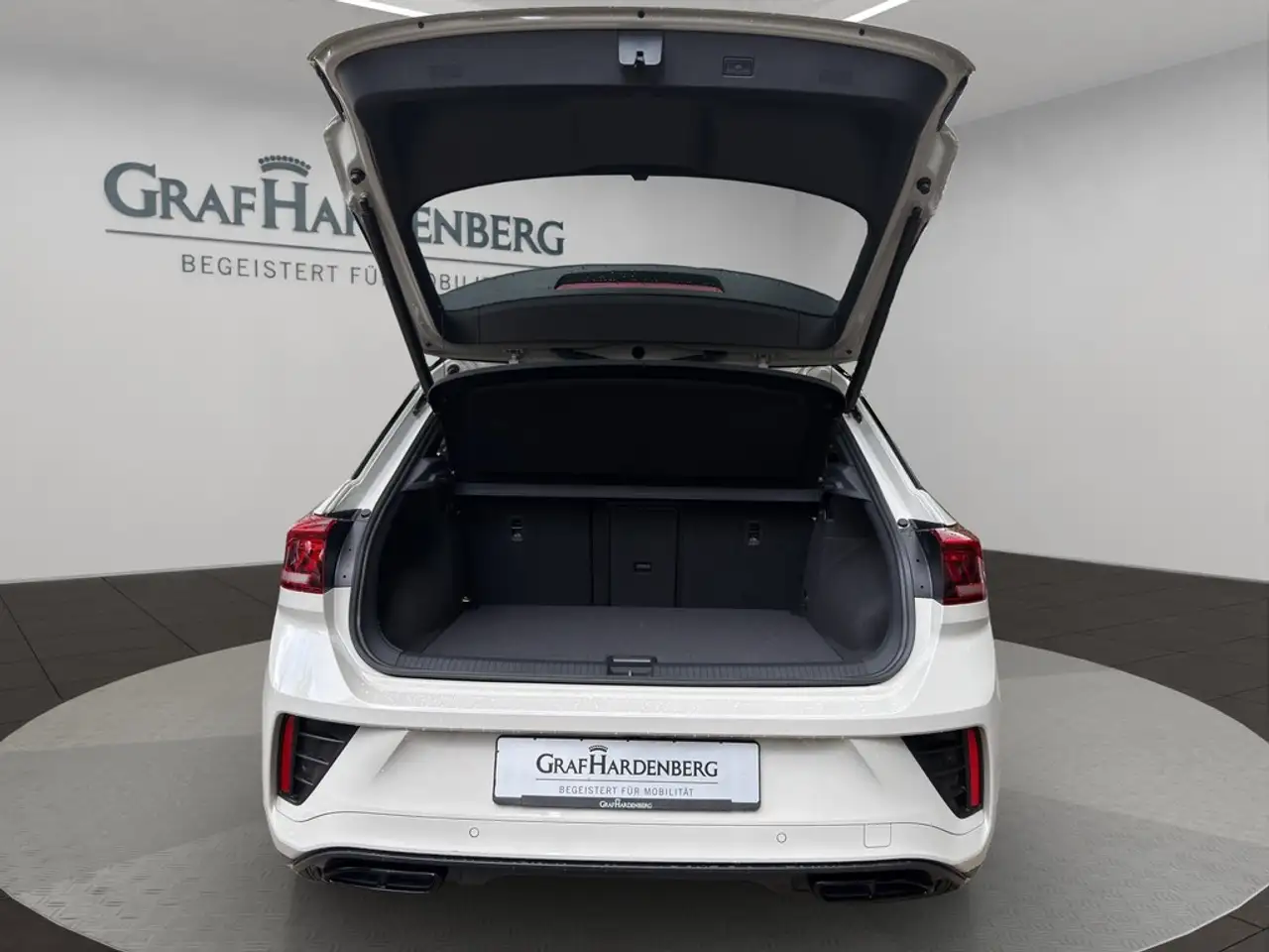 Volkswagen T-Roc 2.0 TSI Automatik R-Line 4Motion LED AHK — Galería del vehículo 19