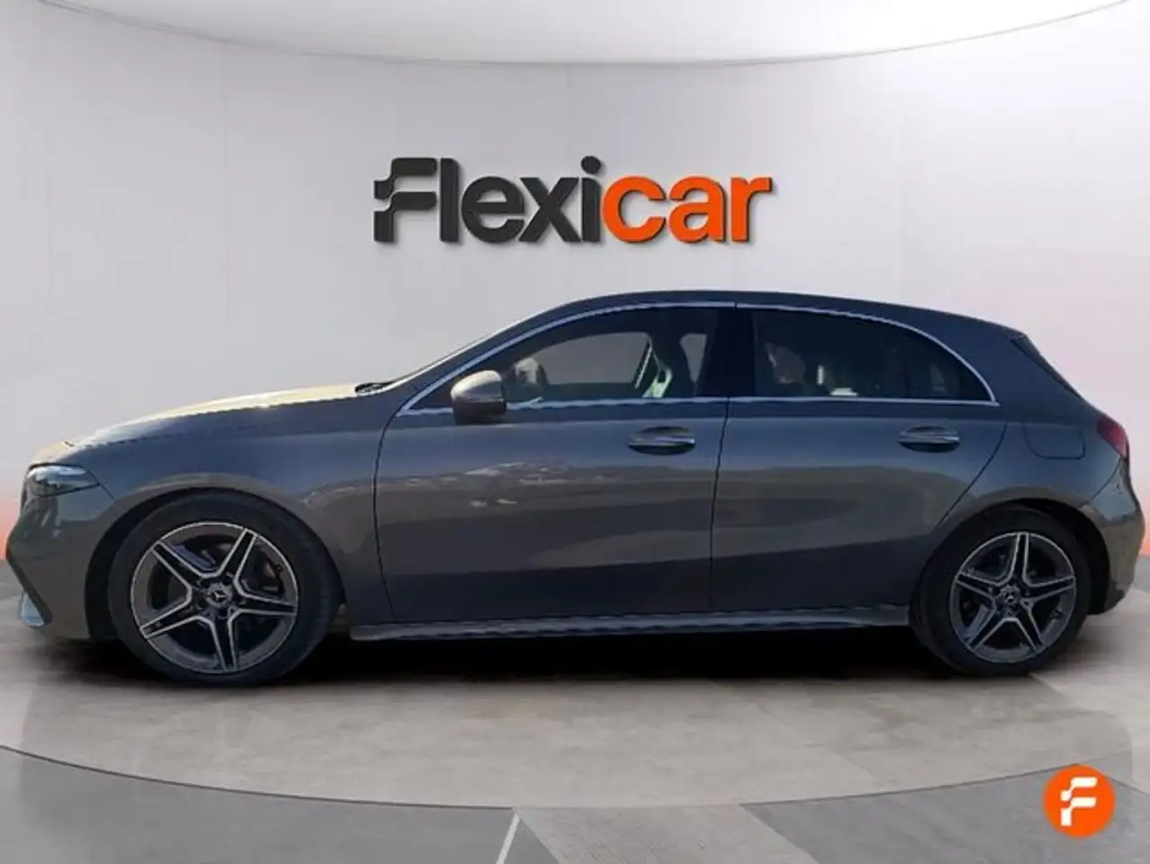 Mercedes-Benz A 180 d — Vehicle gallery 4