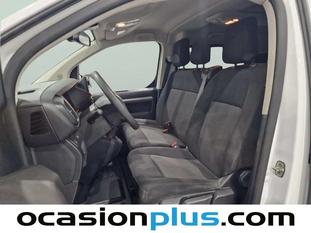 Toyota Proace Shuttle L1 2.0D 9pl. VX 145 — معرض صور السيارة 9