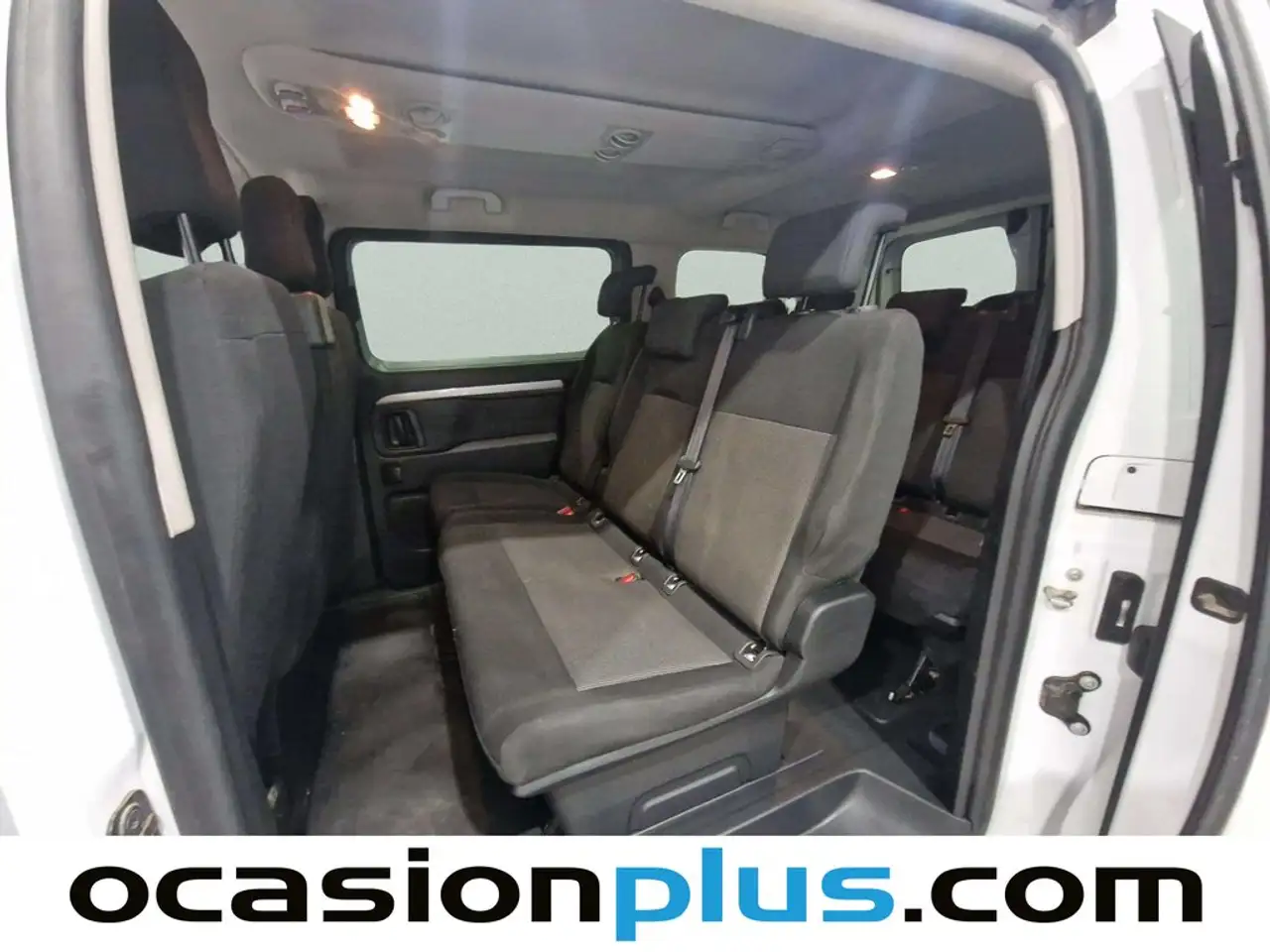Toyota Proace Shuttle L1 2.0D 9pl. VX 145 — معرض صور السيارة 10