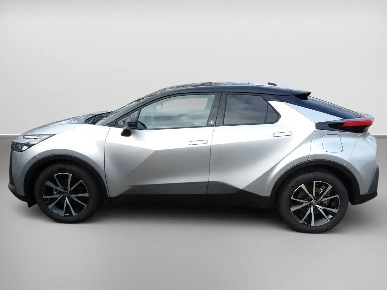 Toyota C-HR Team D Navi, Klima, RFK, Spurhalteas. — معرض صور السيارة 9