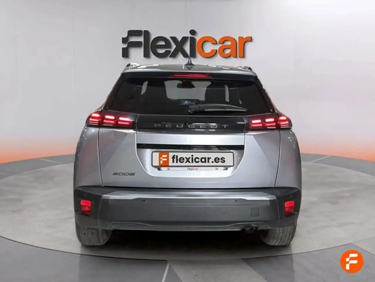 Peugeot 2008 Allure Gasolina 100 S&S 6 Vel. MAN — Galería del vehículo 7