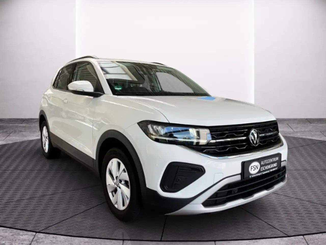 Volkswagen T-Cross 1.0 TSI LIFE IQ.DRIVE GJR SHZ ACC — معرض صور السيارة 3