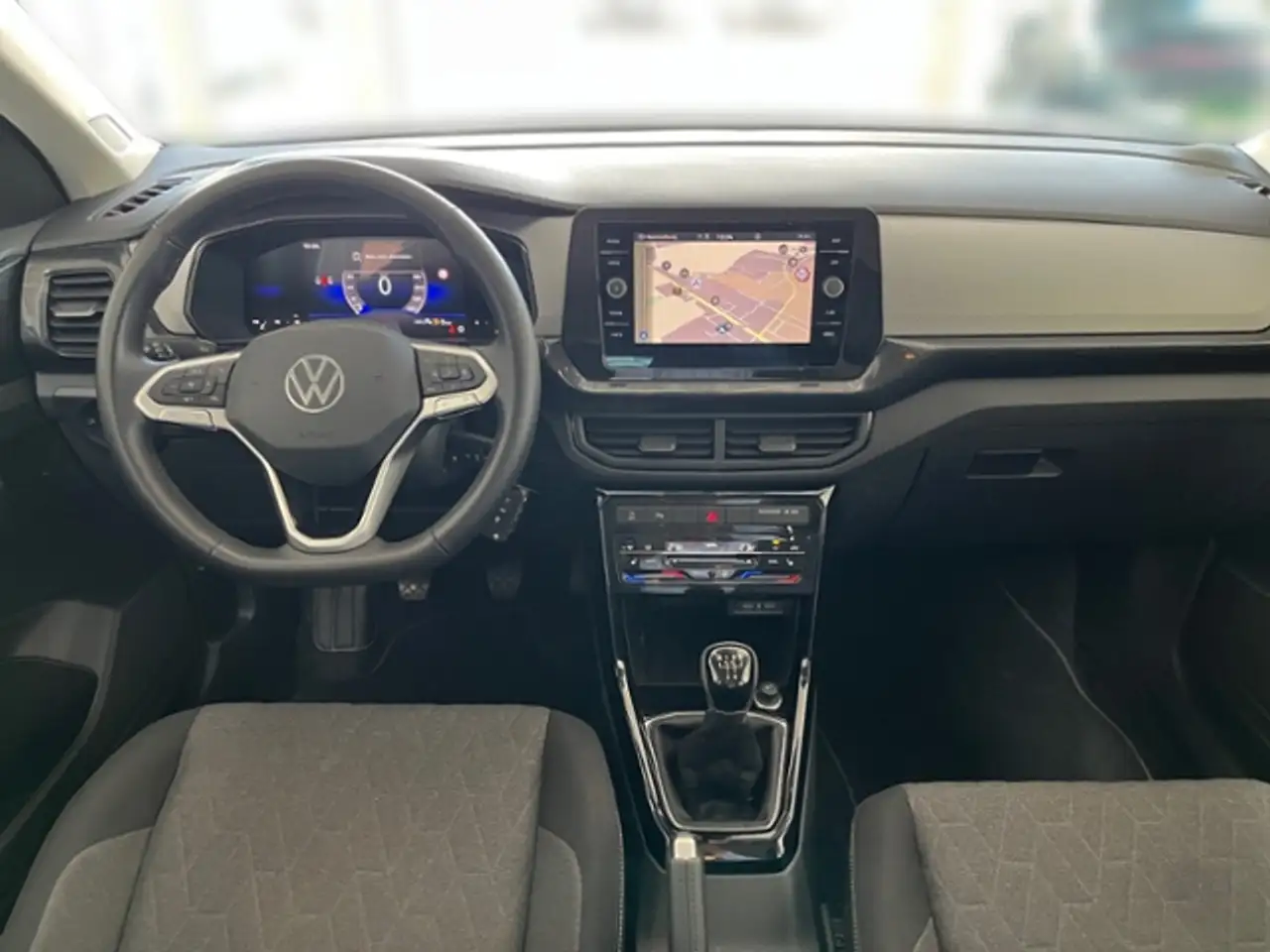 Volkswagen T-Cross 1.0 TSI LIFE IQ.DRIVE GJR SHZ ACC — معرض صور السيارة 14