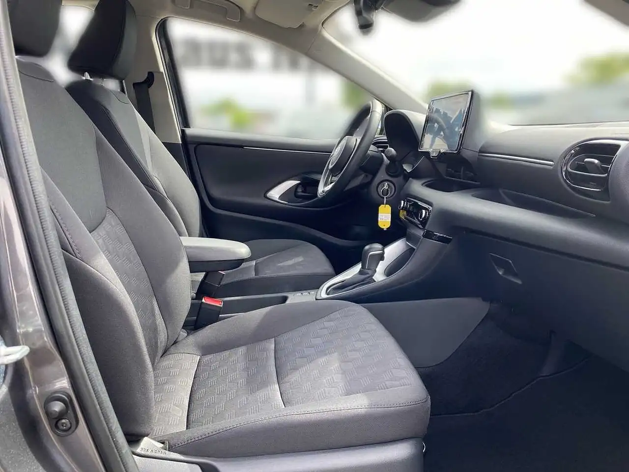 Toyota Yaris 1.5 Hybrid Comfort KLIMA KAMERA — Vehicle gallery 6