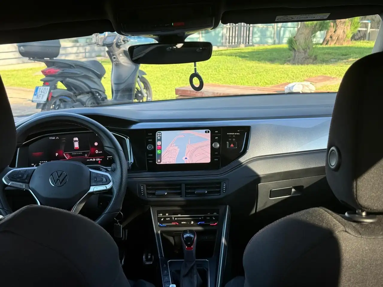 Volkswagen Polo GTI 2.0 TSI DSG — معرض صور السيارة 8