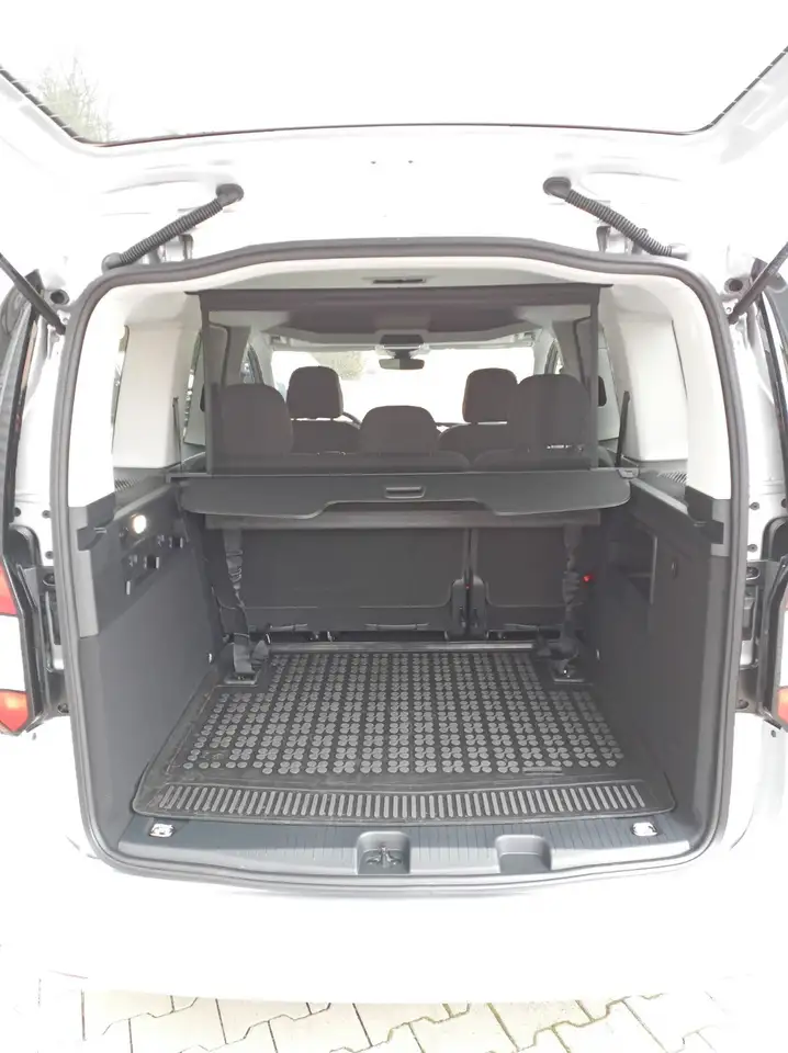 Volkswagen Caddy Life LED/AHK abnehmbar/App Connect/Kamera/17 Zoll — Vehicle gallery 6