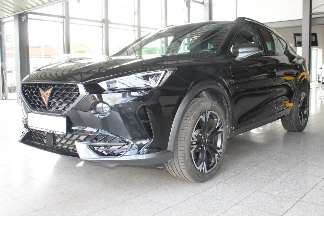 CUPRA Formentor 1.5 TSI DSG APP*P-LENK*SH*ALU 18´*LED — Braunschweig