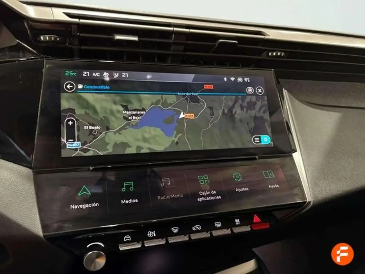 Peugeot 308 1.2 PureTech S&S Allure 130 — Galería del vehículo 16
