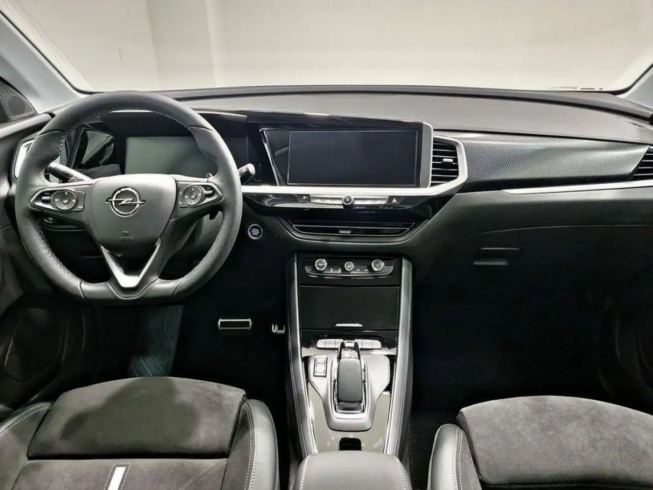 Opel Grandland 1.6 Turbo PHEV GSe Auto 221kW/300CV — Galería del vehículo 8
