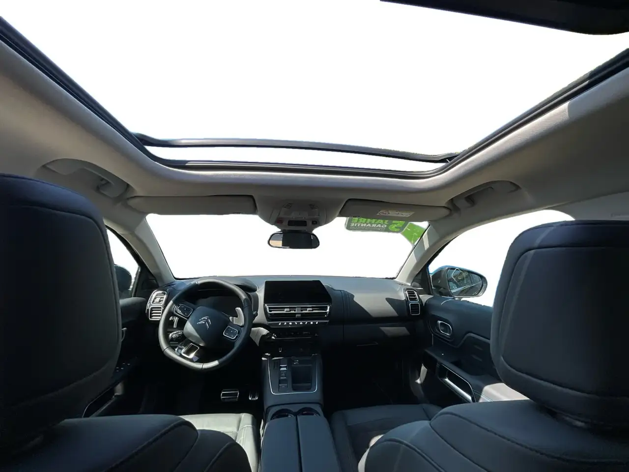 Citroen C5 Aircross 1.2 136PS Panorama- Glasdach — معرض صور السيارة 14