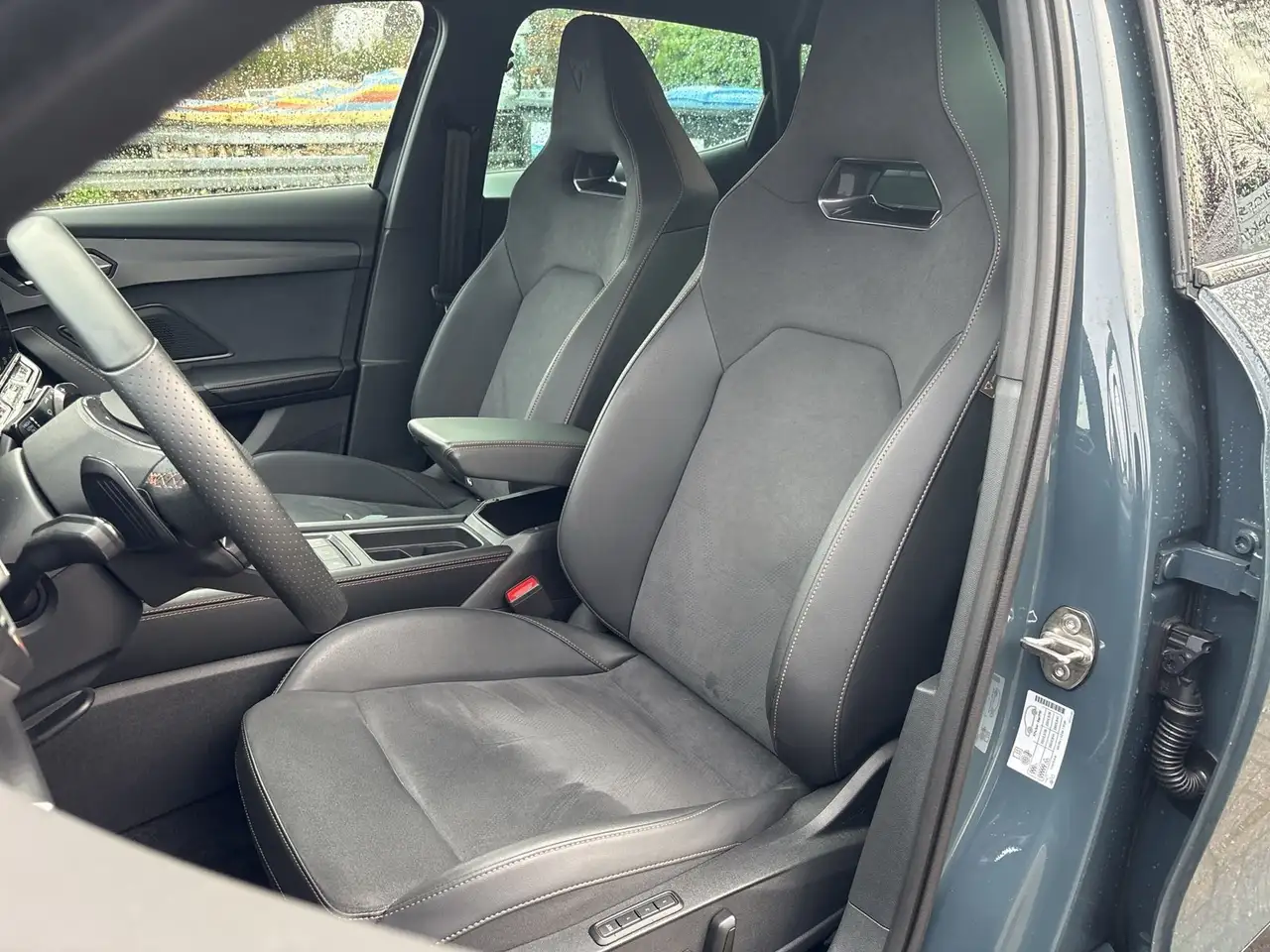 CUPRA Formentor 1.5 eTSI 110 kW DSG,NAVI,SOUND,ACC,LED — معرض صور السيارة 9