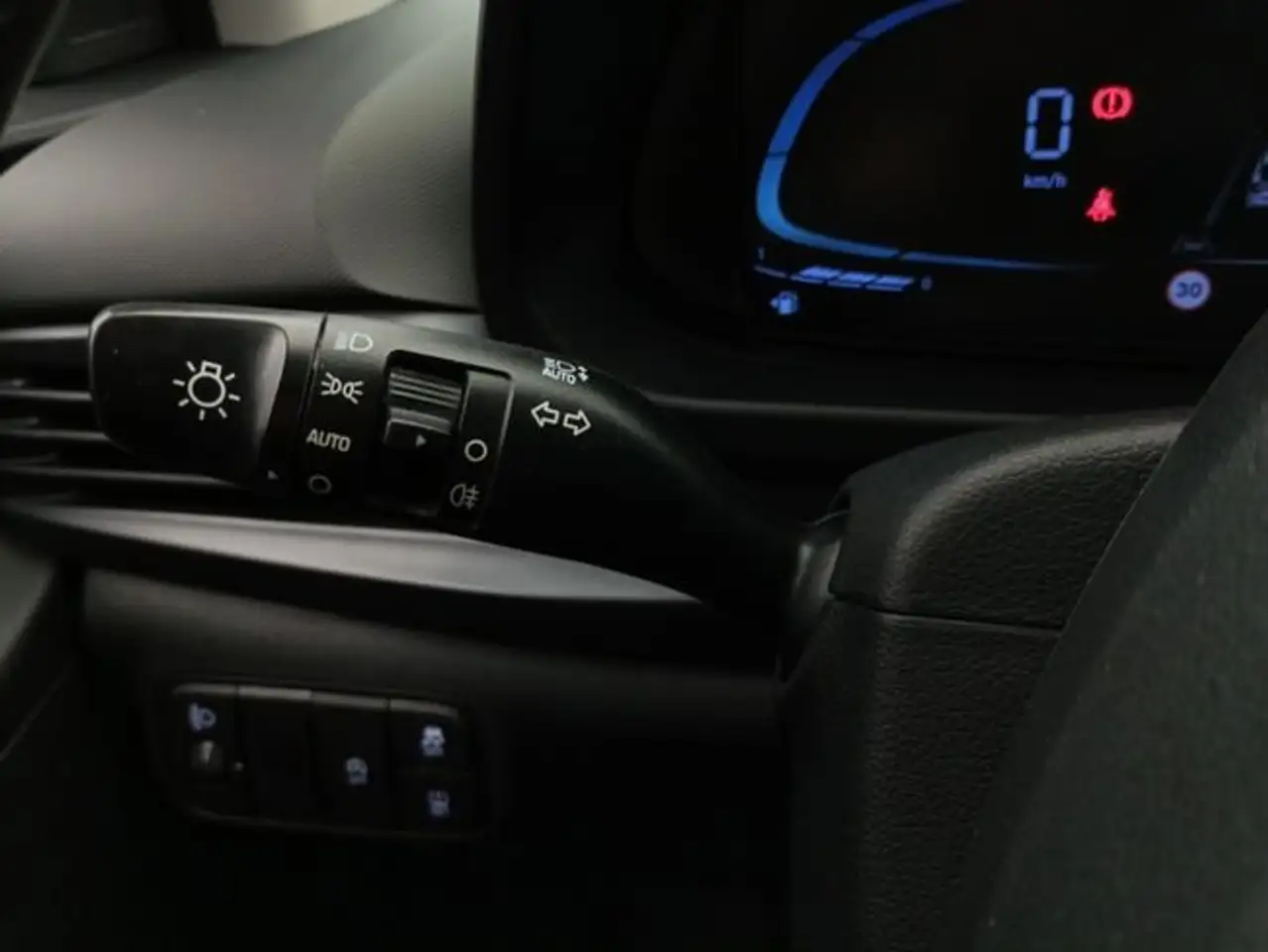 Hyundai i20 1.0 TGDI Klass 100 — معرض صور السيارة 20
