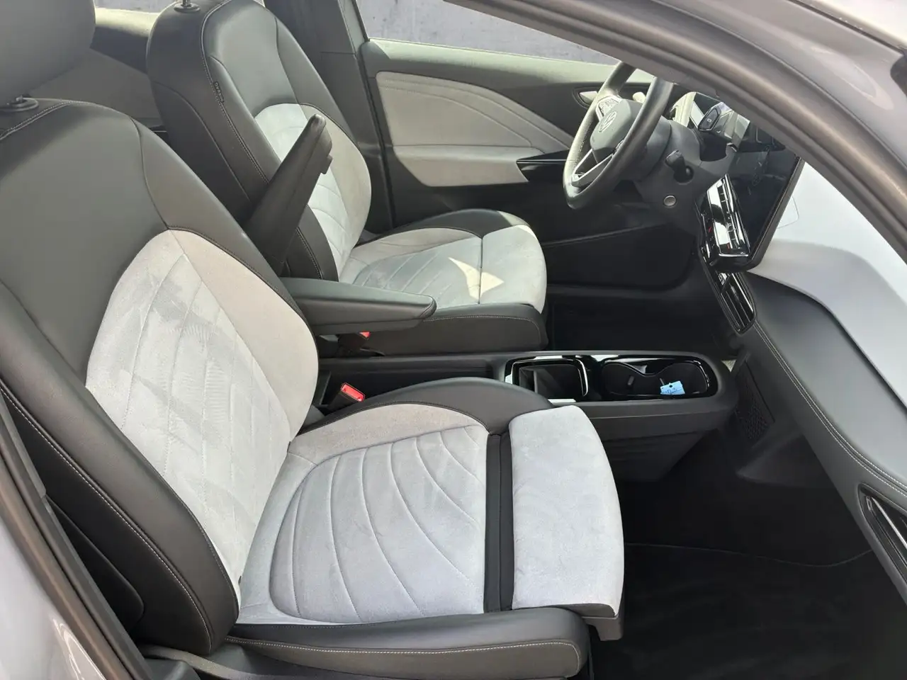 Volkswagen ID.3 150kW Pro MOVE FACELIFT LED+NAVI+ACC+RFK — معرض صور السيارة 13