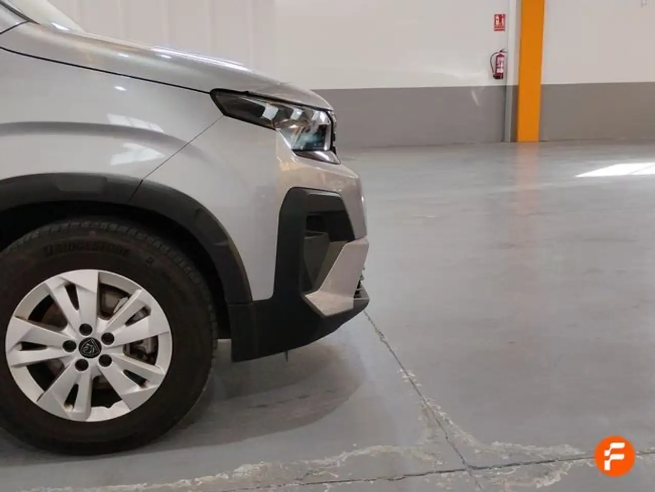 Peugeot Rifter Allure BlueHDi 100 — معرض صور السيارة 18