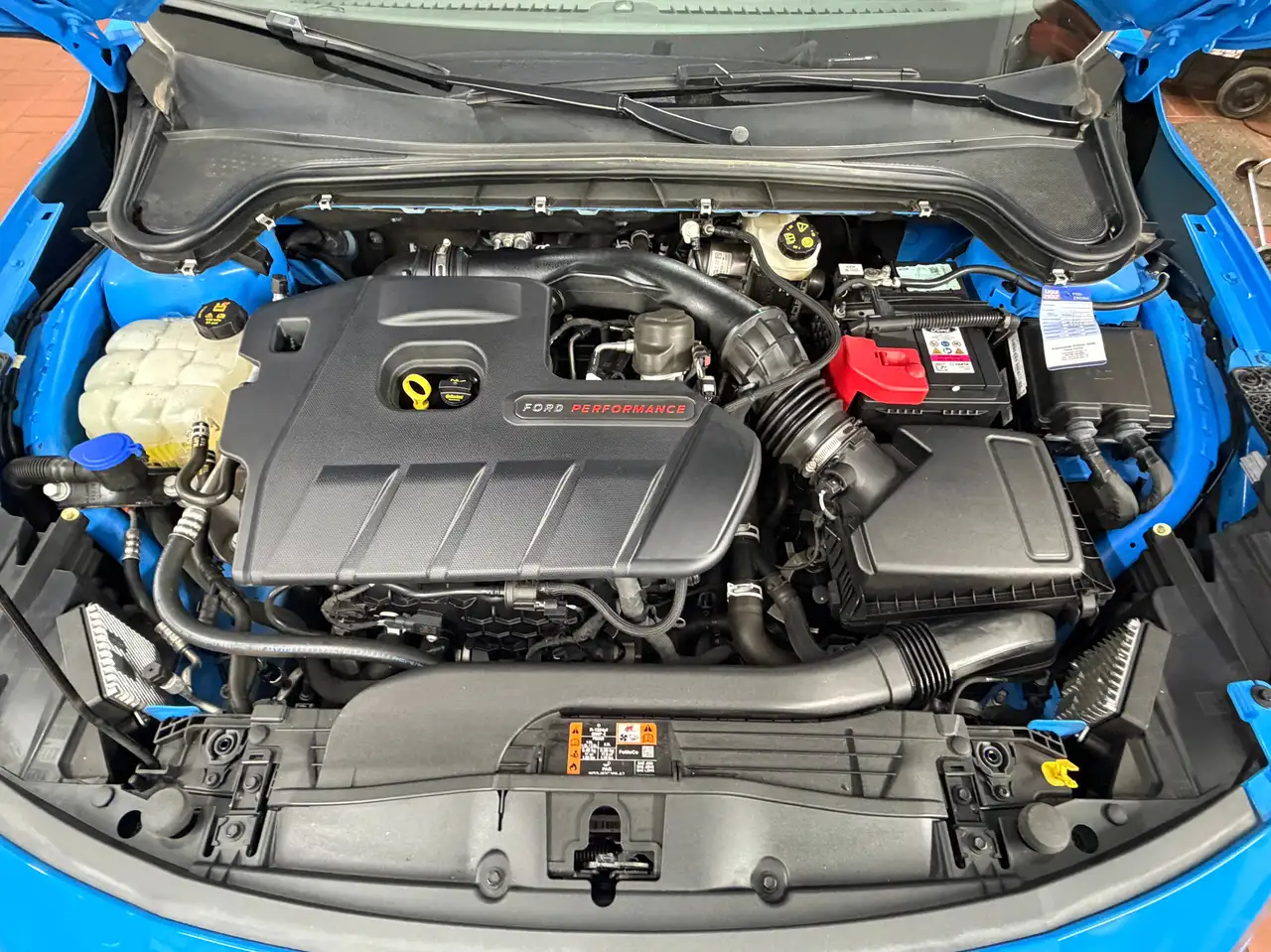 Ford Focus ST X+LED Matrix+BLIS+HuD+PDC+RFK+NAV+B&O+AHK — Vehicle gallery 29
