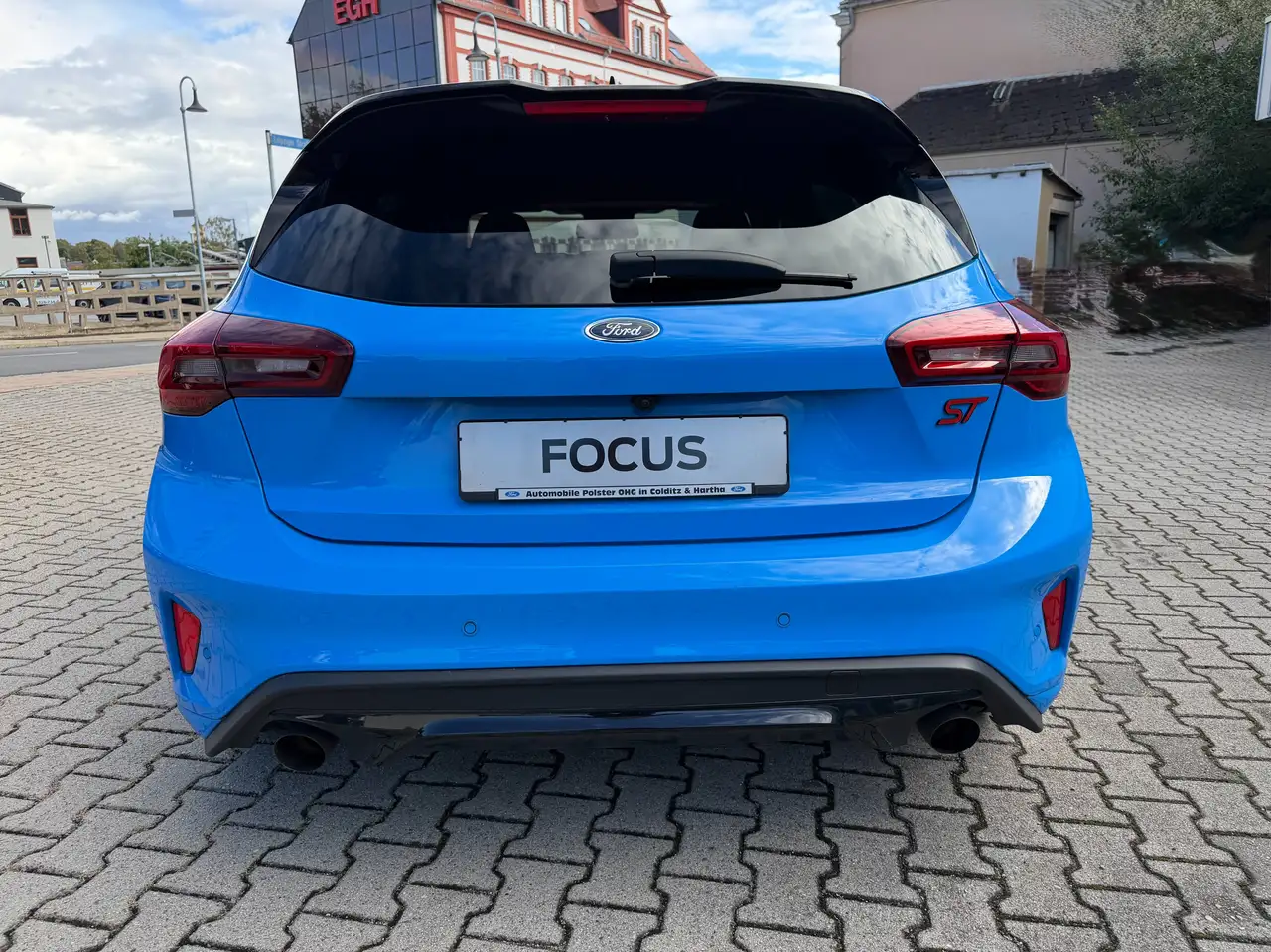 Ford Focus ST X+LED Matrix+BLIS+HuD+PDC+RFK+NAV+B&O+AHK — Vehicle gallery 3