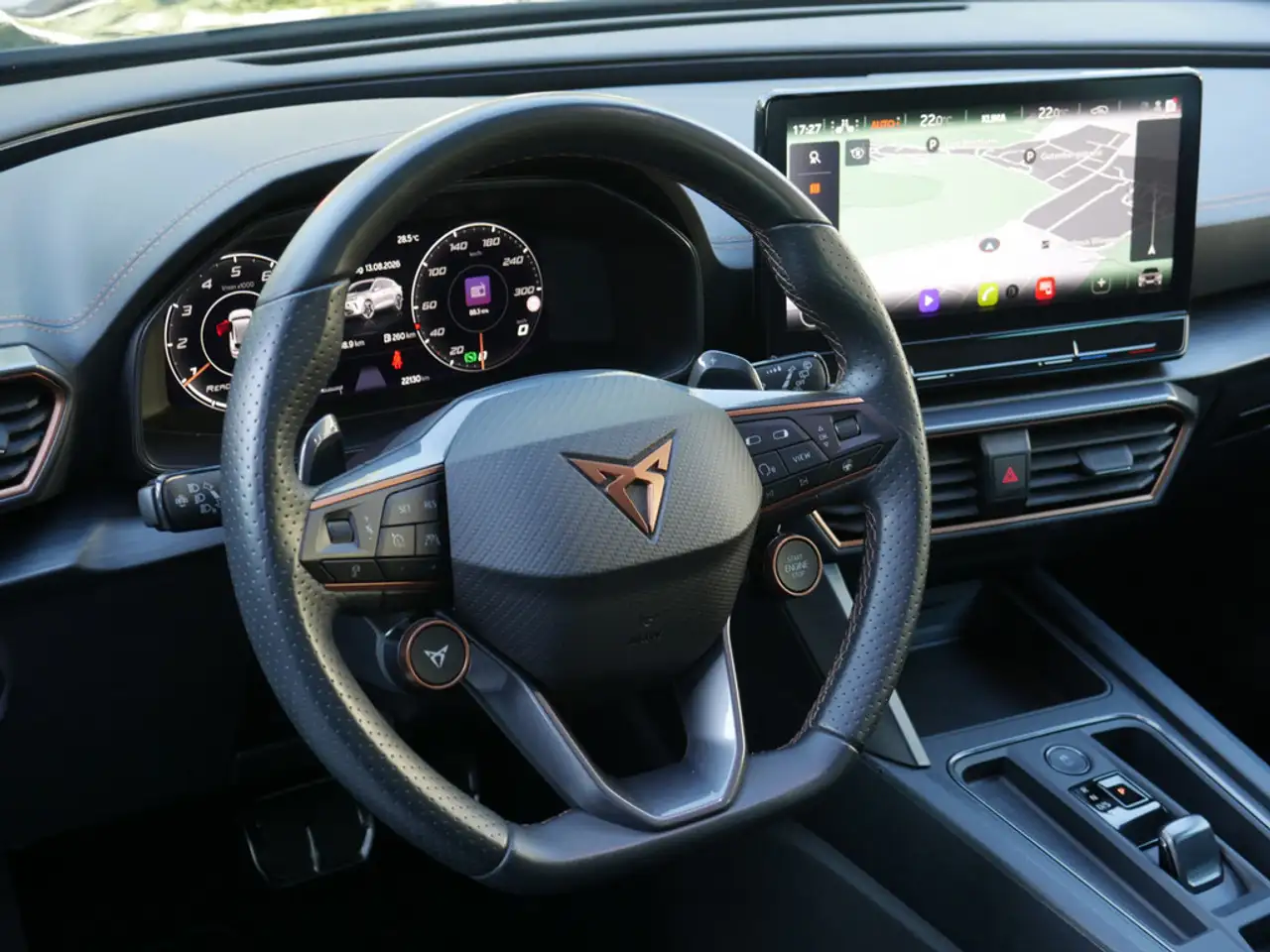 CUPRA Formentor 2.0 TSI VZ Tribe Edition LED AHK — Galerie du véhicule 20