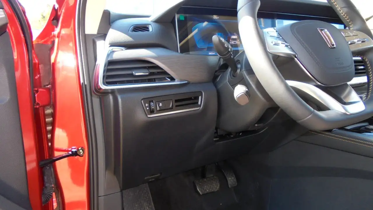 DFSK Sonstige FAW Bestune T77 Pro-Premium 7Gang DCT,Klima,Pano — معرض صور السيارة 7