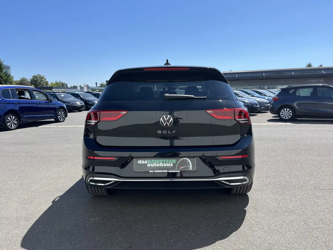 Volkswagen Golf 1.5 TSI Style 2,99% Fin. 18 Bergamo Navi TravelAs — معرض صور السيارة 9