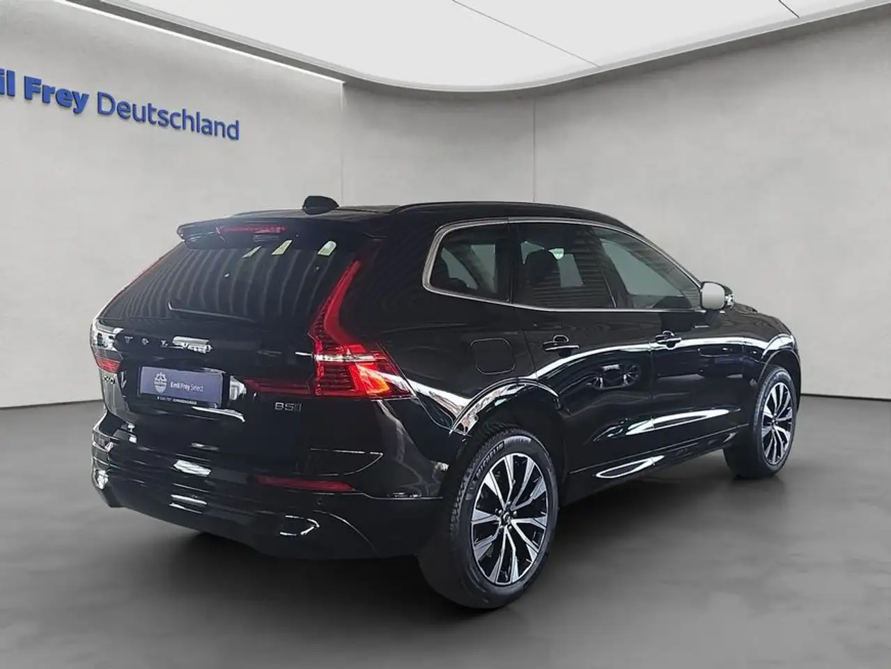 Volvo XC60 XC60 B5 B AWD Core — معرض صور السيارة 5