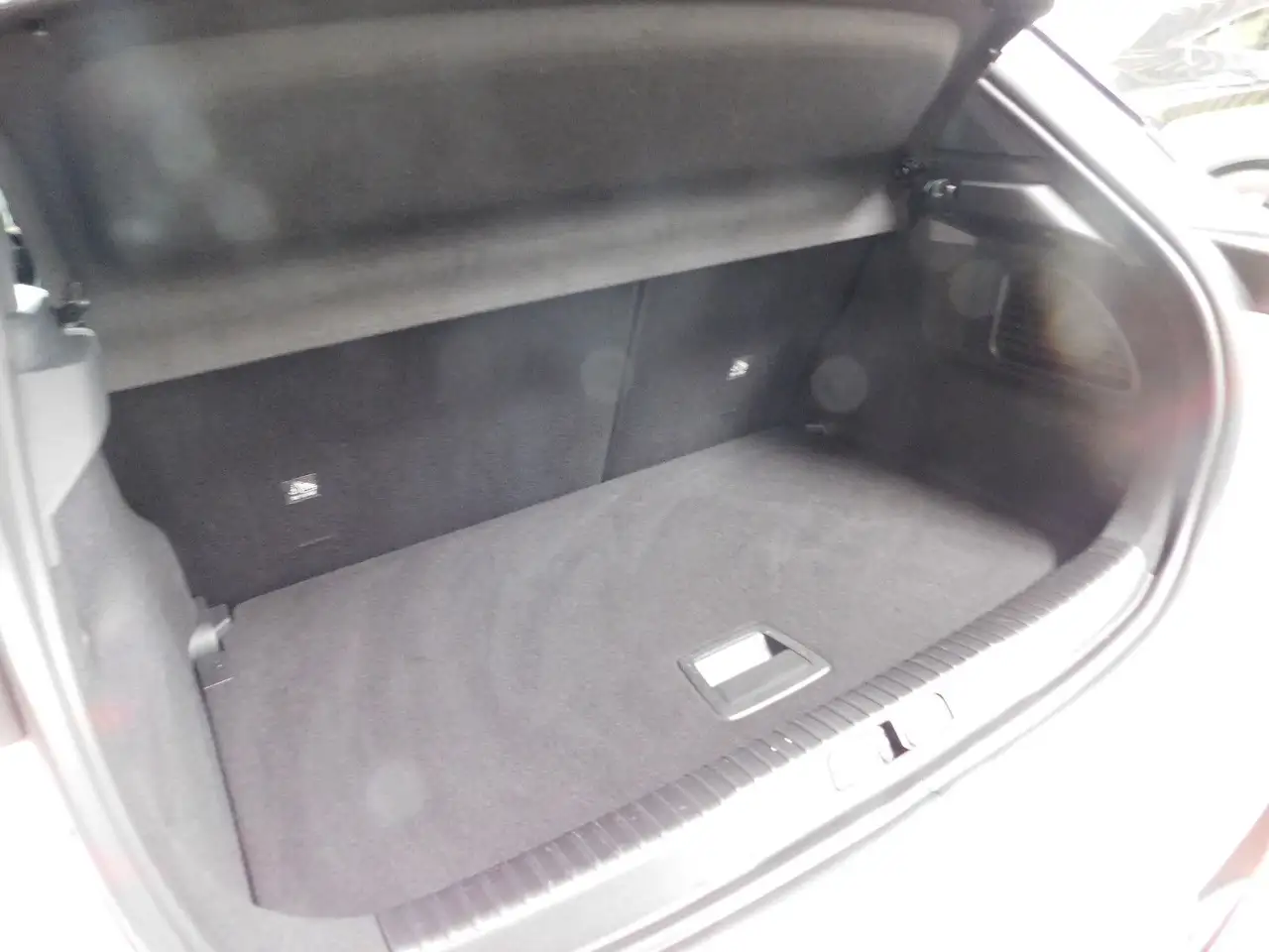 Opel Mokka GS Line - Navi, Winterpaket, Allwetter-Rei — معرض صور السيارة 18