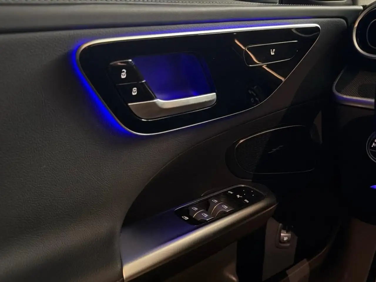 Mercedes-Benz C 220 d Berlina — معرض صور السيارة 14