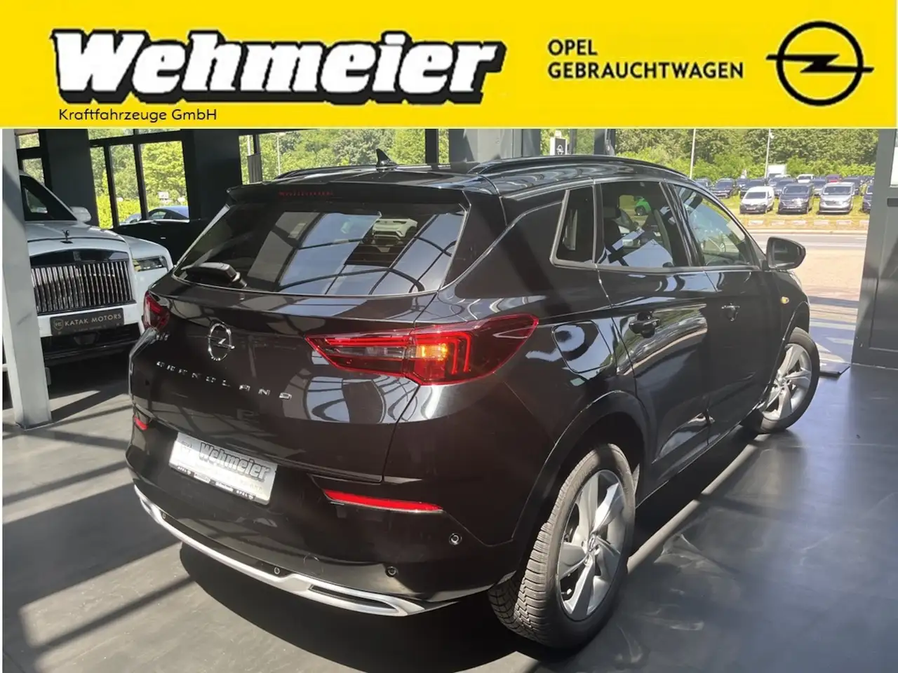 Opel Grandland Ultimate — Vehicle gallery 14